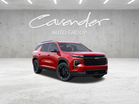 New 2026 Chevrolet Traverse LT image 1