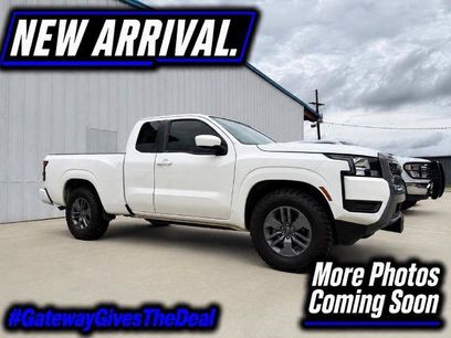 Used 2025 Nissan Frontier SV