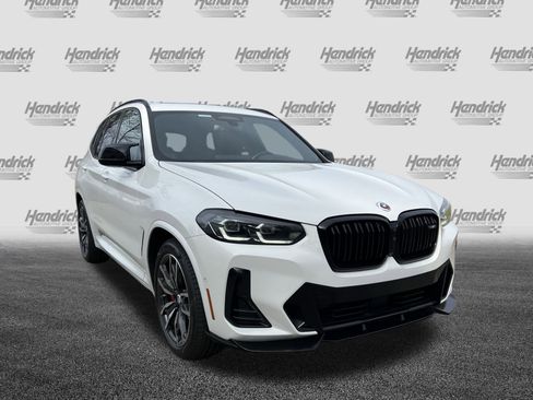 Used 2023 BMW X3 M40i image 2