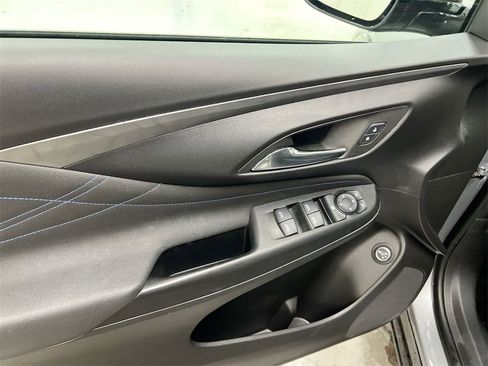 Certified 2024 Buick Envista Sport Touring w/ Convenience I Package image 20