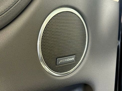 New 2025 Land Rover Discovery Sport S image 26