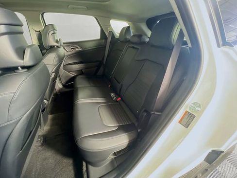 Used 2025 Kia Sportage SX Prestige AWD/4WD image 27
