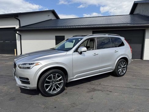 Used 2019 Volvo XC90 T6 Momentum w/ Protection Package Premier AWD/4WD image 2
