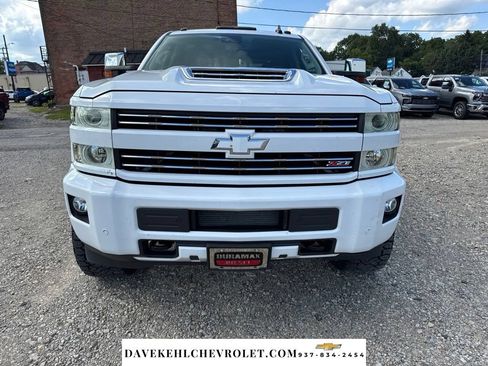 Used 2019 Chevrolet Silverado 2500 LTZ w/ Duramax Plus Package AWD/4WD image 10