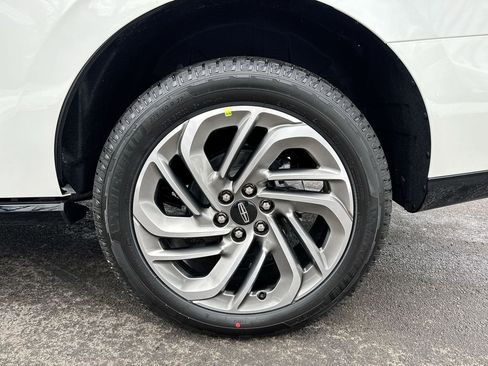 New 2026 Lincoln Navigator Reserve AWD/4WD image 28