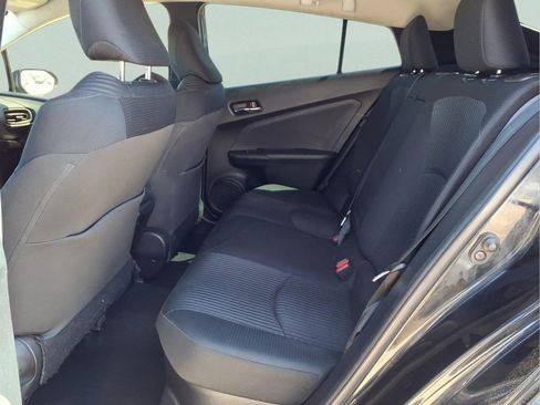 Used 2018 Toyota Prius Two w/ Prius Two Safety Plus Package image 18