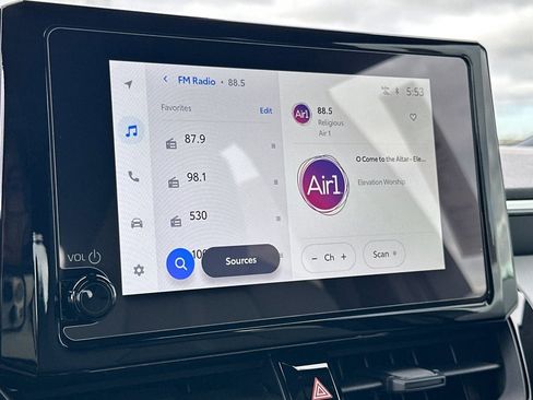 New 2026 Toyota Corolla SE FWD image 17