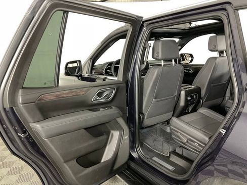 Used 2023 Chevrolet Tahoe LT w/ Luxury Package image 32
