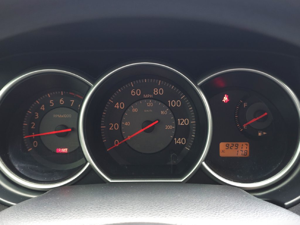 Used 2009 Nissan Versa 1.8 S FWD image 21