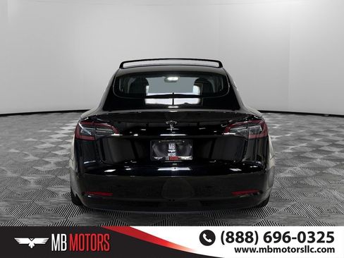 Used 2018 Tesla Model 3 Long Range RWD image 4