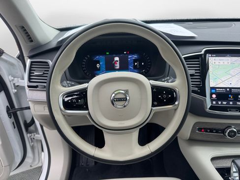 Certified 2023 Volvo XC90 B5 Plus w/ Protection Package Premier image 13