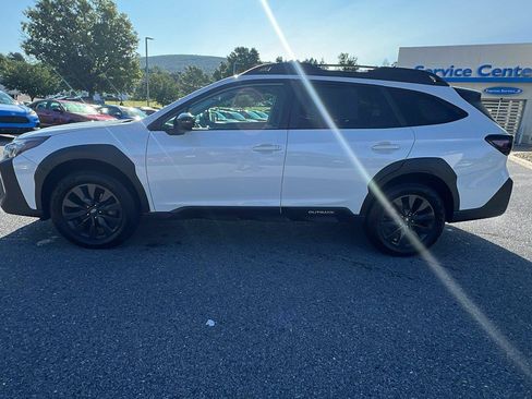 Used 2023 Subaru Outback Onyx Edition XT AWD/4WD image 7