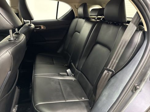 Used 2017 Lexus CT 200h w/ Navigation System Package image 35