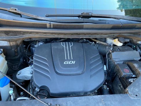 Used 2016 Kia Sedona SX image 15