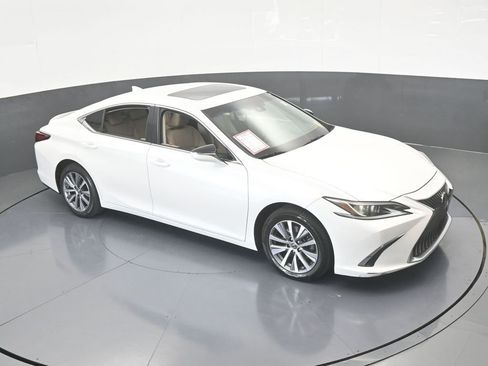 Used 2019 Lexus ES 350 w/ Premium Package image 62