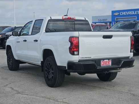 New 2026 Chevrolet Colorado W/T w/ WT Custom Package RWD image 25