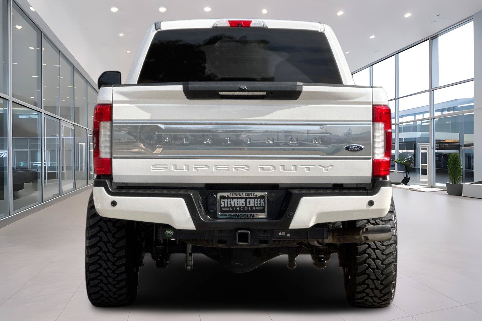 Used 2018 Ford F350 Platinum w/ Platinum Ultimate Package AWD/4WD image 5