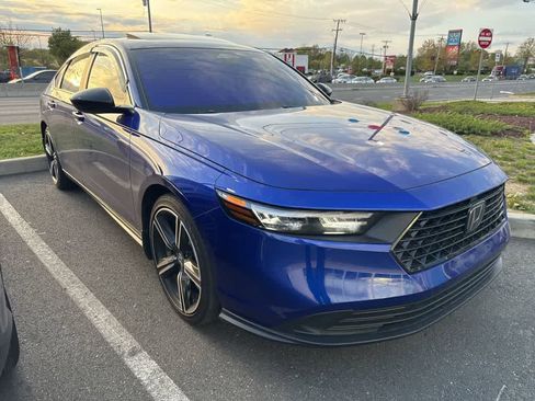 Used 2024 Honda Accord Sport image 5