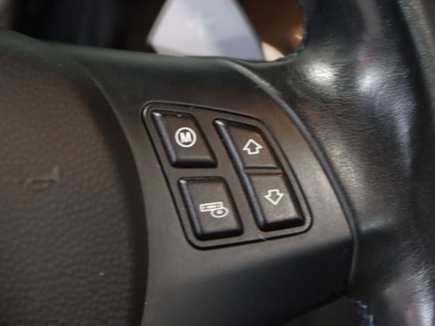Used 2011 BMW M3 Convertible RWD image 16