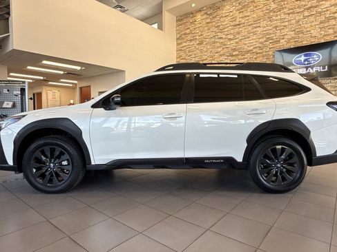 Certified 2023 Subaru Outback Onyx Edition AWD/4WD image 2