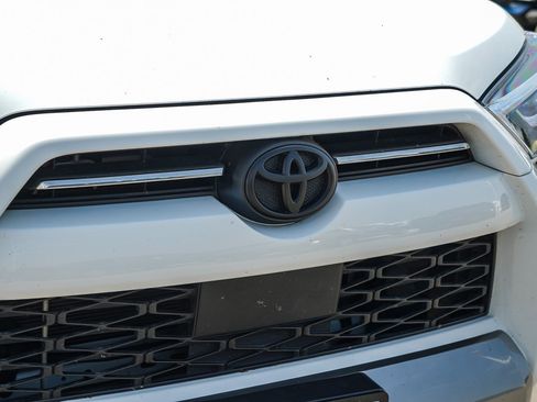 Used 2024 Toyota 4Runner TRD Off-Road w/ TRD Black Wheel Package (TMS) AWD/4WD image 10