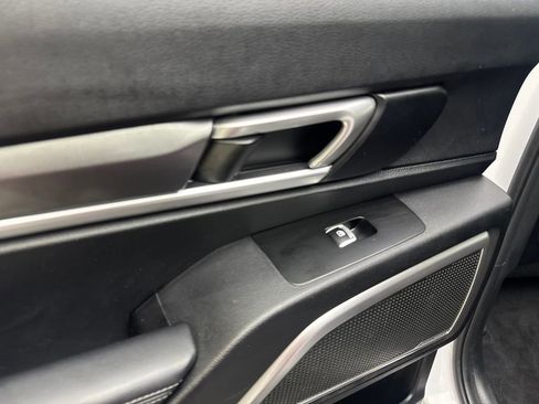 Used 2024 Kia Telluride S w/ S Sunroof Package FWD image 37