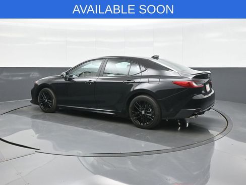 Certified 2026 Toyota Camry SE AWD/4WD image 5