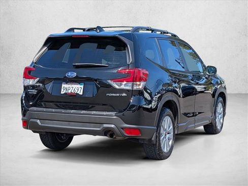 Used 2021 Subaru Forester Premium w/ Popular Package #1 AWD/4WD image 5