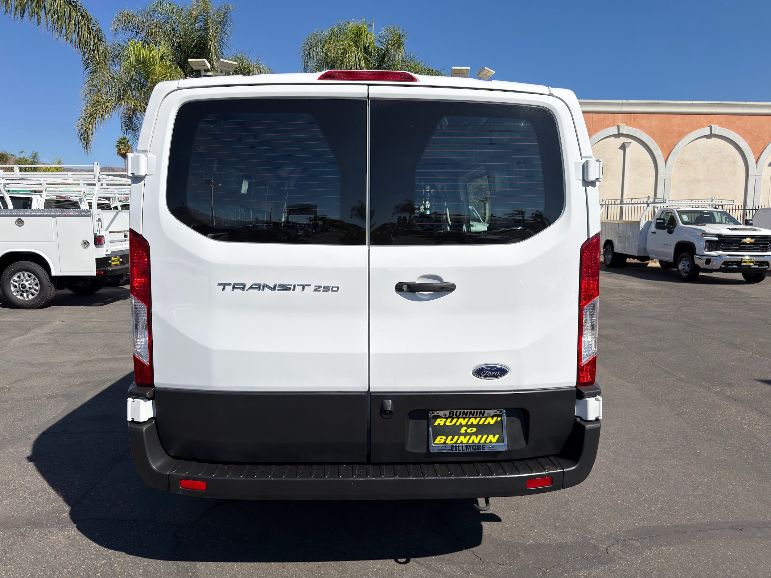 Used 2025 Ford Transit 250 Low Roof w/ Exterior Upgrade Package RWD image 7