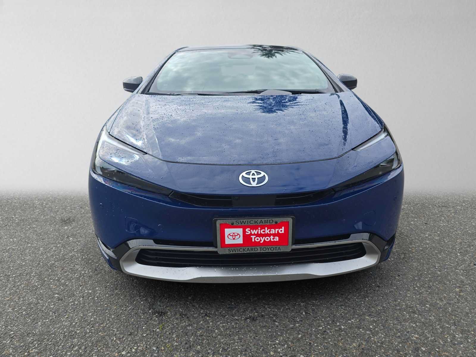 New 2027 Toyota Prius Plug-In Hybrid w/ Limited Premium Package FWD image 8