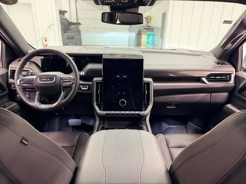 Certified 2026 GMC Yukon XL Elevation AWD/4WD image 21