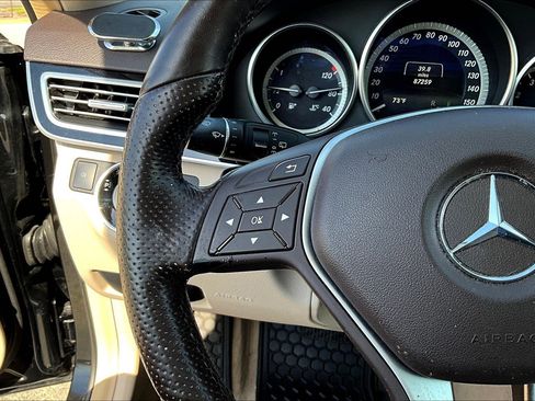 Used 2016 Mercedes-Benz E 350 4MATIC Wagon image 12
