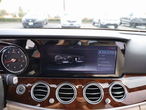 Used 2017 Mercedes-Benz E 300 image 16