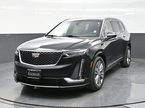 Certified 2025 Cadillac XT6 Premium Luxury w/ Platinum Package AWD/4WD image 2