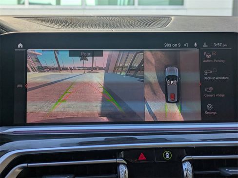 Used 2020 BMW X7 xDrive40i w/ Premium Package image 24