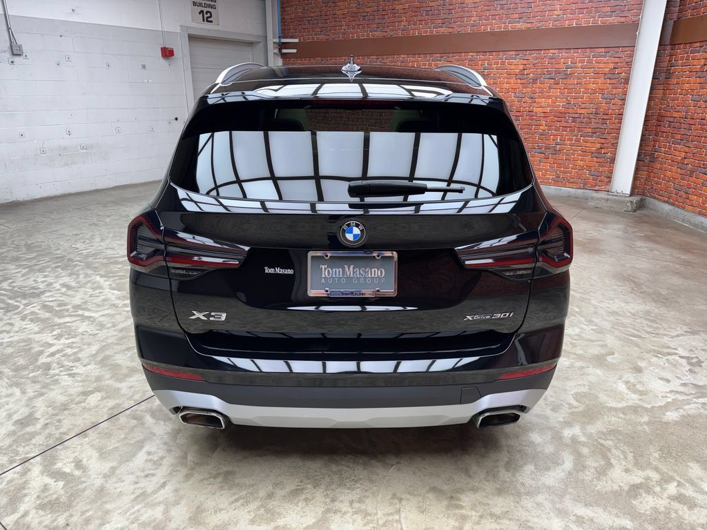 Certified 2024 BMW X3 xDrive30i w/ Convenience Package AWD/4WD image 4