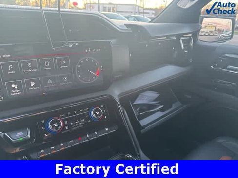 Certified 2022 GMC Sierra 1500 AT4 w/ AT4 Premium Package image 21