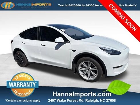 Used 2023 Tesla Model Y Long Range image 1