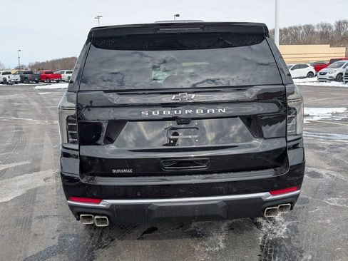 New 2026 Chevrolet Suburban High Country image 6