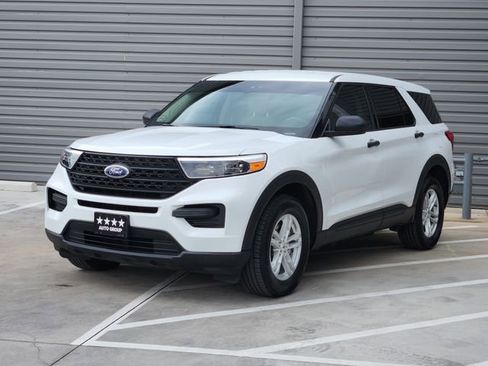 Used 2022 Ford Explorer 4WD image 4