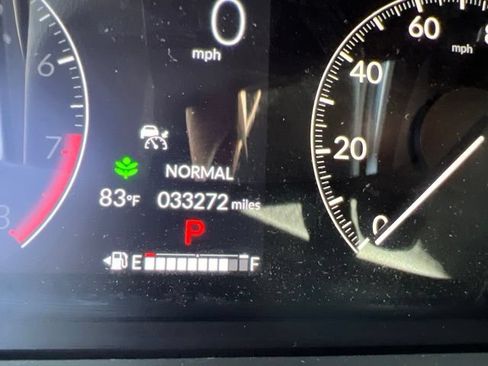 Used 2025 Honda Odyssey Elite image 8