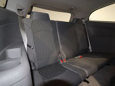 Used 2017 Chevrolet Traverse LT FWD image 16