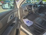 Used 2021 Chevrolet Traverse LT image 6