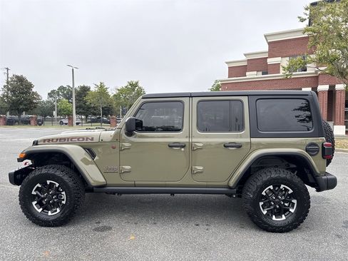 New 2025 Jeep Wrangler Unlimited Rubicon w/ Steel Bumper Group image 6