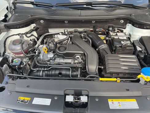 New 2026 Volkswagen Taos SEL AWD/4WD image 29