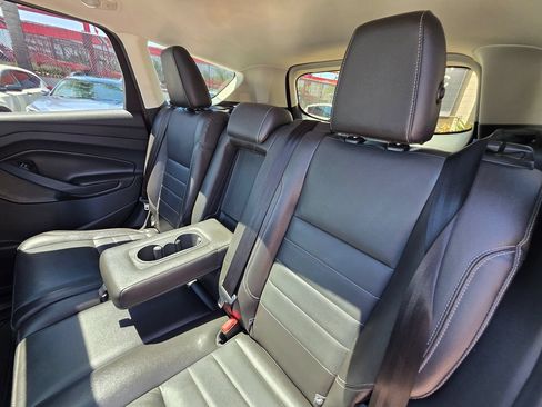 Used 2014 Ford Escape Titanium w/ Equipment Group 401A FWD image 25