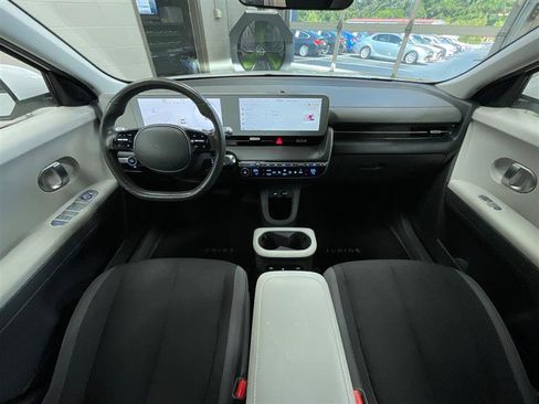 Used 2024 Hyundai Ioniq 5 SEL RWD image 24