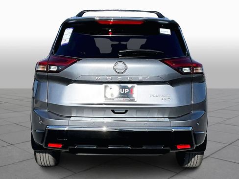New 2026 Nissan Rogue Platinum image 4