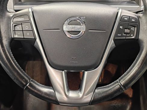 Used 2014 Volvo S60 T5 FWD image 5