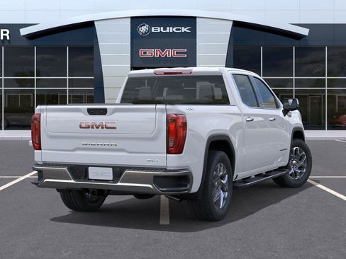 New 2026 GMC Sierra 1500 SLT image 4